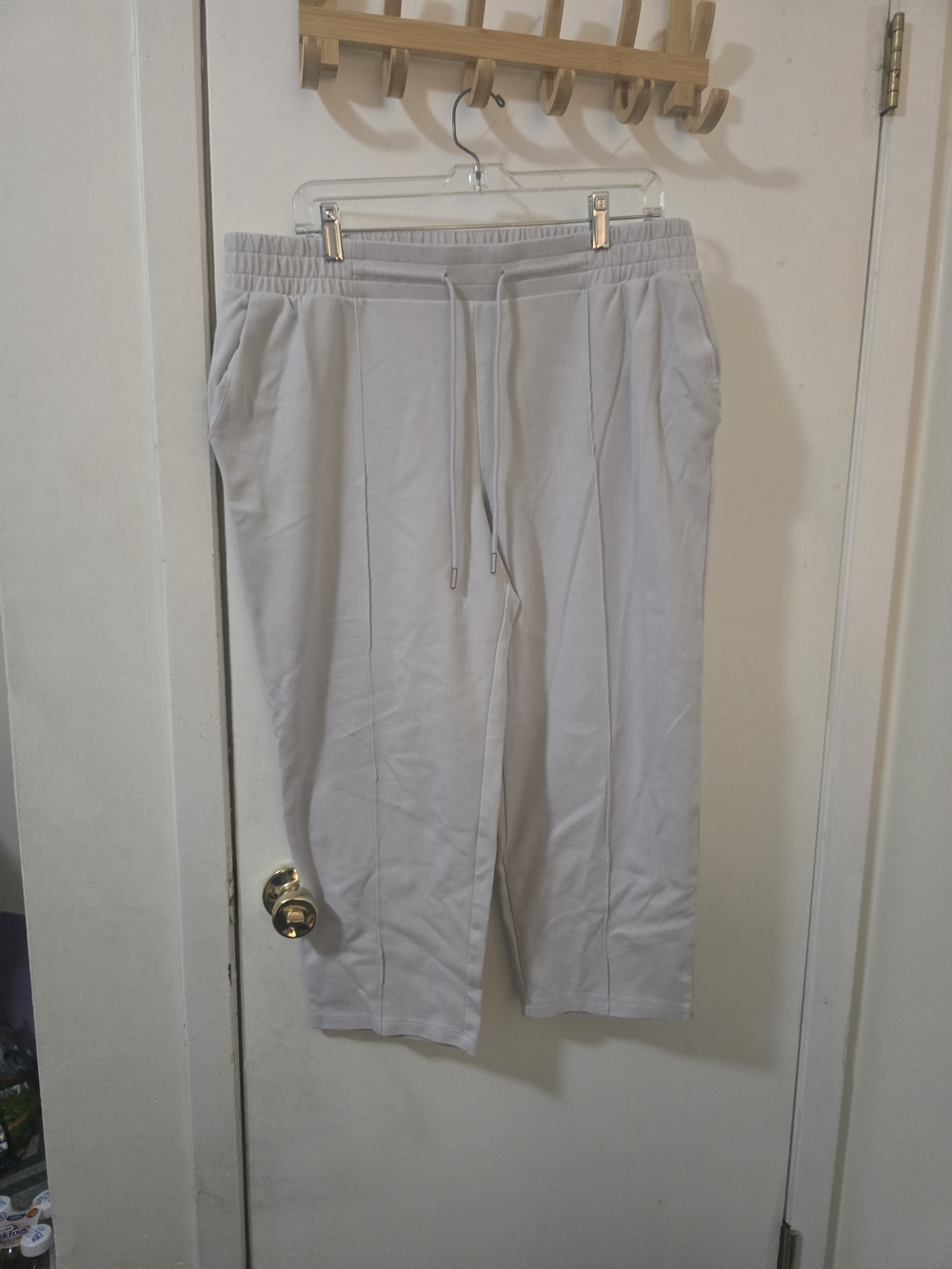 a new day Light Gray Women's Drawstring Capris